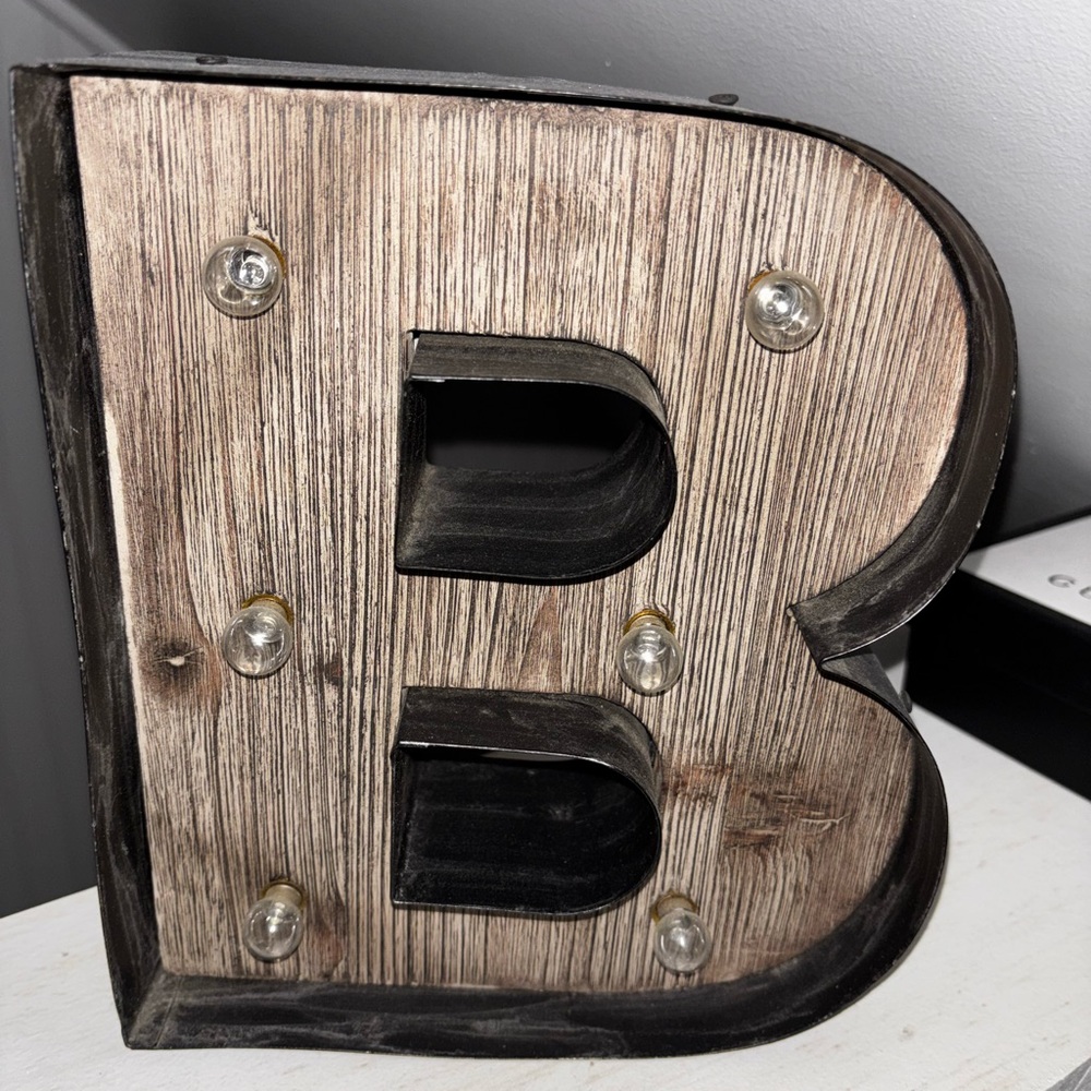 New metal B